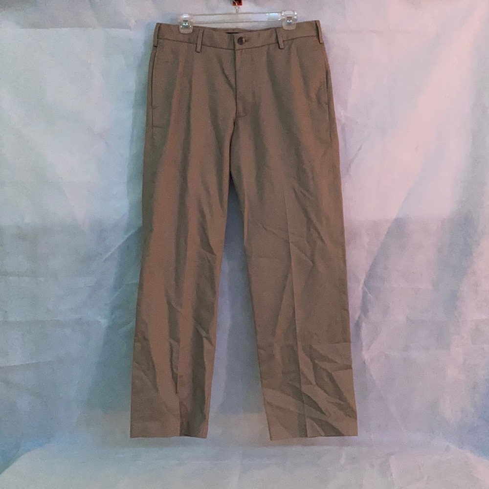 Men’s Izod Madison chinos straight fit tan